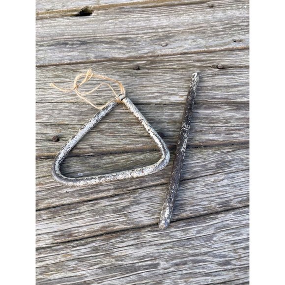 Antique Triangle Dinner Cowboy Bell and Rod Farmhouse Rustic - Picture 4 of 12